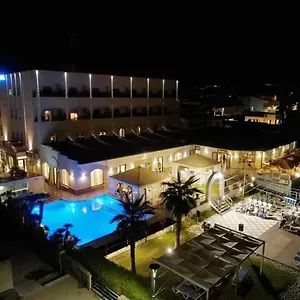 hotel-il-gabbiano-beach.sicilyhotelsitaly.net/
